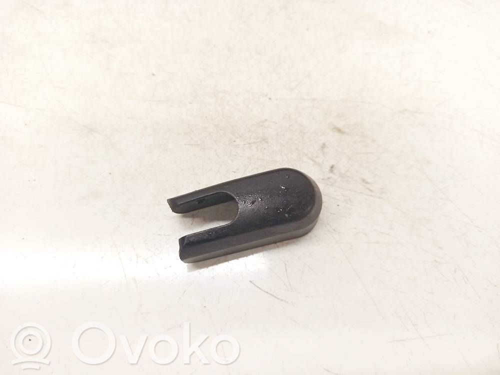 Toyota Avensis T250 Brazo del limpiaparabrisas trasero