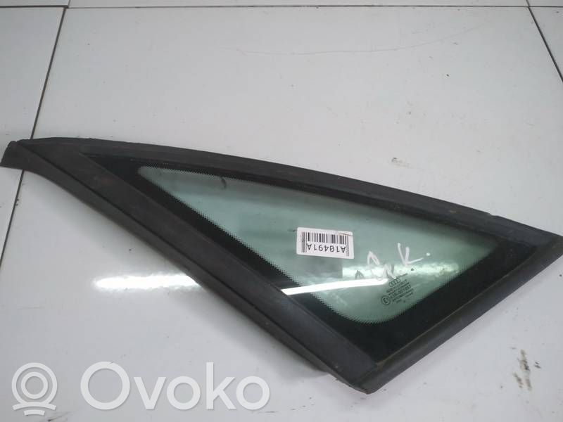 Audi A4 S4 B5 8D Geam lateral spate 