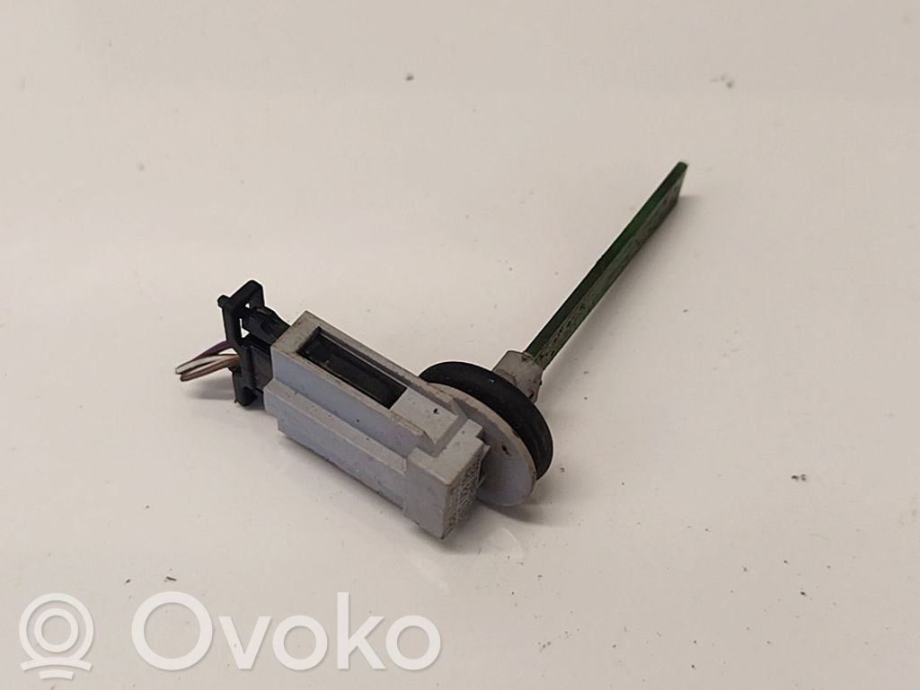 Volkswagen Polo IV 9N3 Capteur de température intérieure