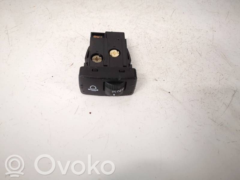 Bouton commande réglage hauteur de phares   M37548,M37548,M37548