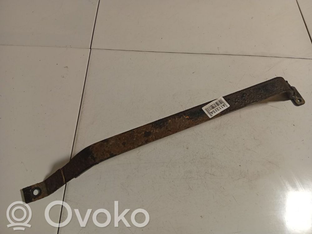 Hyundai ix35 Suport fixare rezervor combustibil 