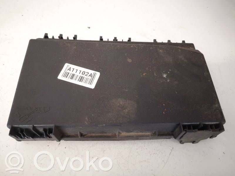 Opel Astra H Coperchio scatola dei fusibili 