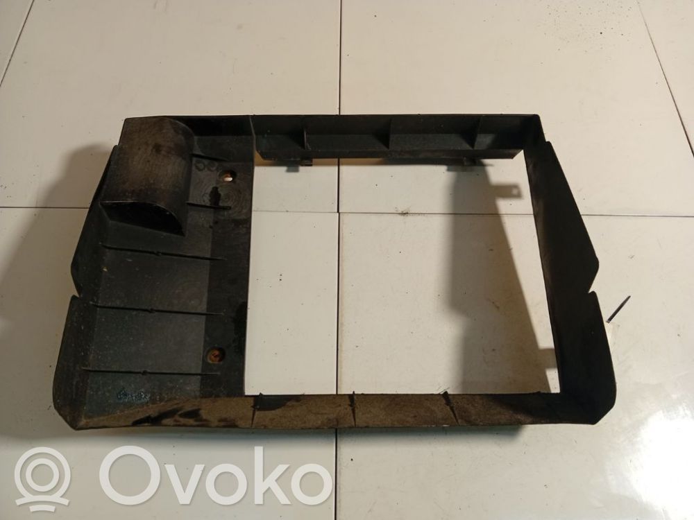 Renault Scenic I Osłona wentylatora chłodnicy 