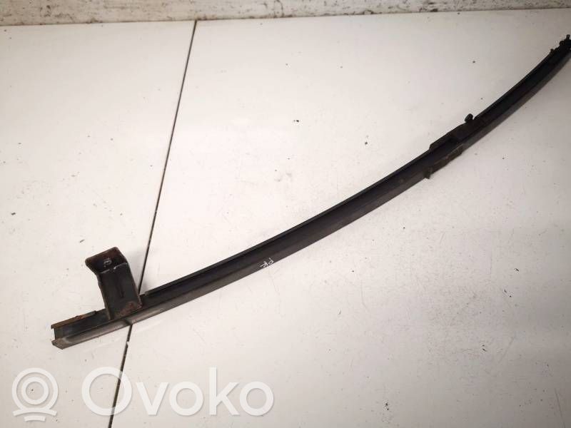 Honda Insight Ornament geam ușă față 