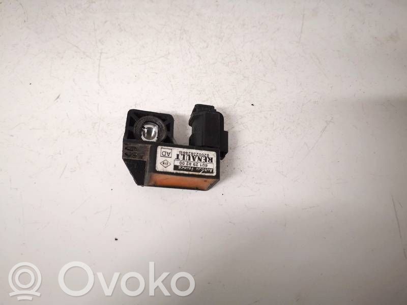 Sensor impacto/accidente para activar Airbag   8200236286B,8200236286B,601298200,8200236286B