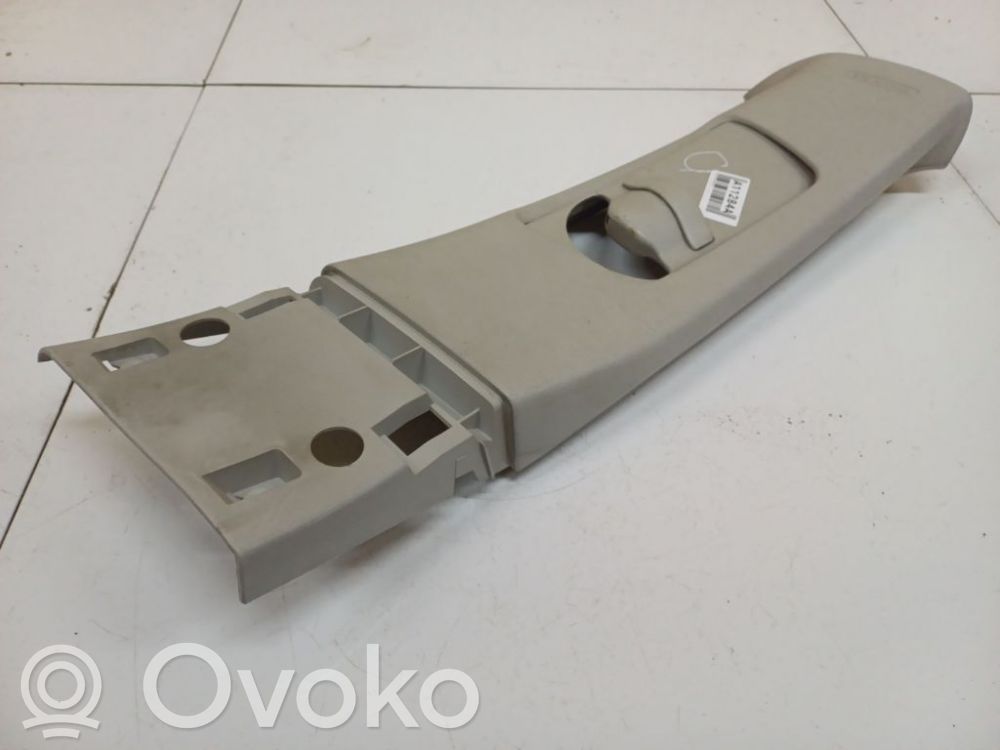 Subaru Legacy Pilar (B) (superior) 