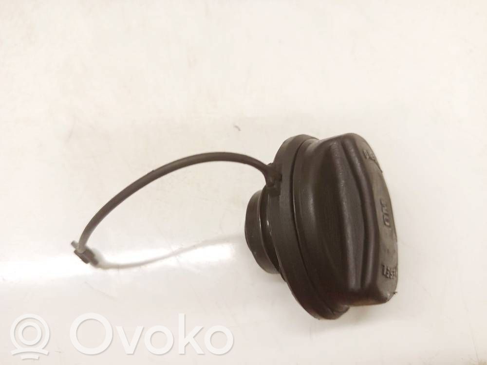 Opel Astra H Tappo del serbatoio del carburante
