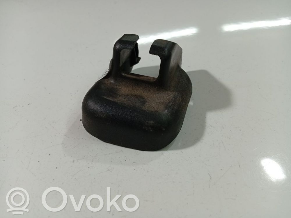 Subaru Legacy Rivestimento inferiore laterale del sedile posteriore 