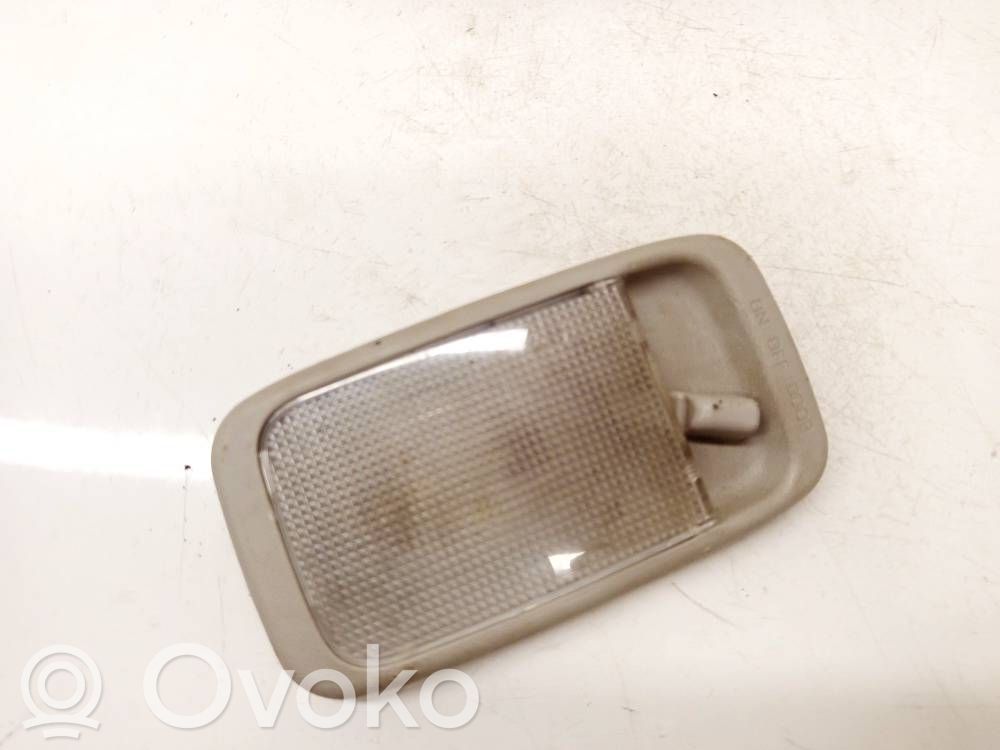 Toyota Yaris Innenraumbeleuchtung vorne 