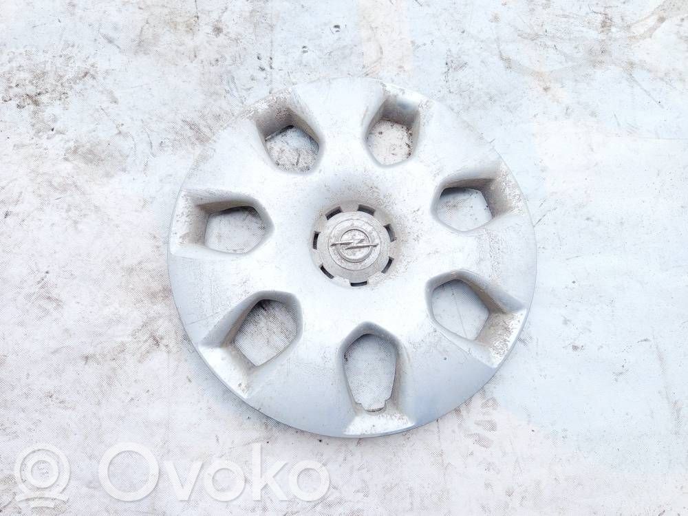 Opel Astra H Ornament central jantă R16 