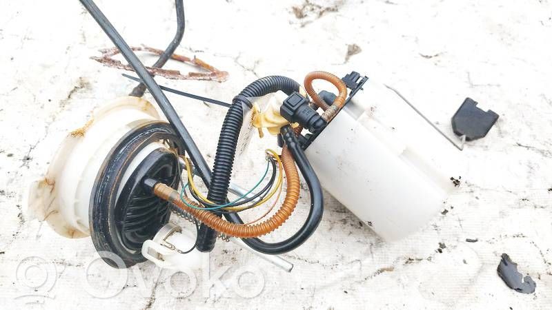 Volkswagen PASSAT CC Bomba interna de combustible 