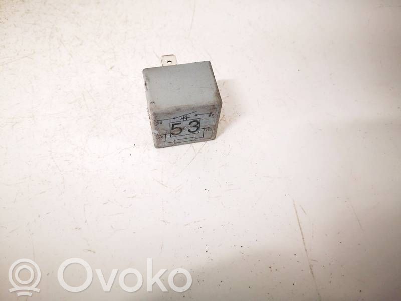 Otros relés   141951253B,141951253B,20240072