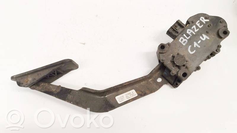 Pedală accelerație   15150990,360L297662,15150990,360L297662