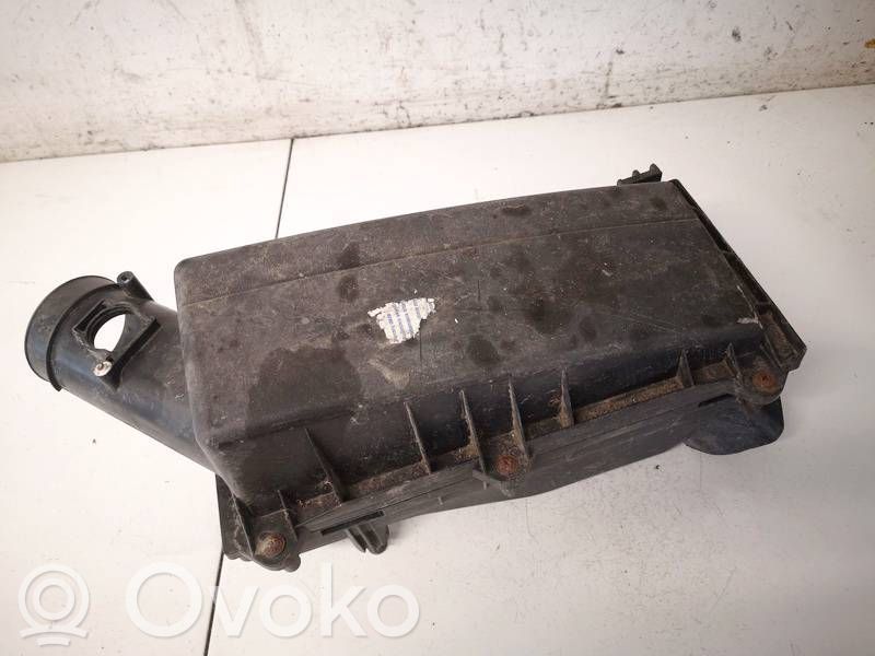 Ford Mondeo Mk III Scatola del filtro dell’aria