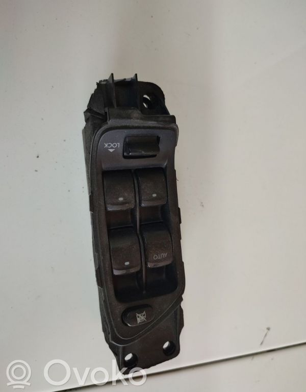 Subaru Legacy Przyciski szyb 