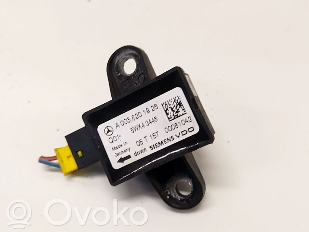 Mercedes-Benz C W203 Sensore d’urto/d'impatto apertura airbag 