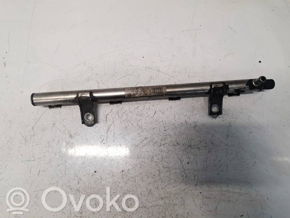 Mercedes-Benz A W168 Listwa wtryskowa 