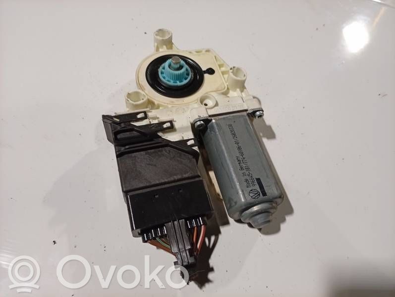 Skoda Octavia Mk2 (1Z) Motorino alzacristalli della portiera posteriore 
