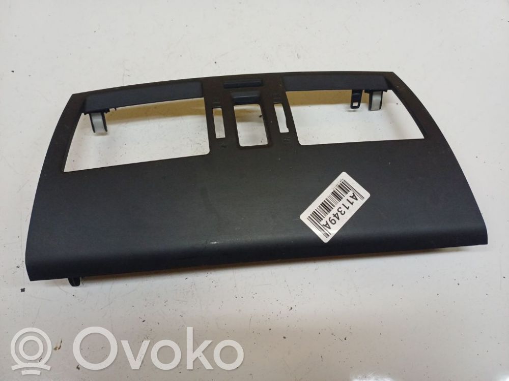 Mazda 3 II Rejilla de ventilación central del panel 