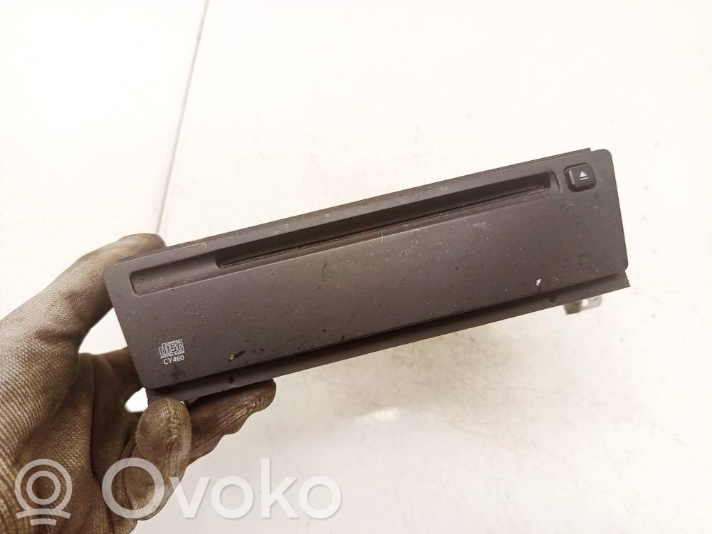 Nissan Almera Tino Zmieniarka płyt CD/DVD 