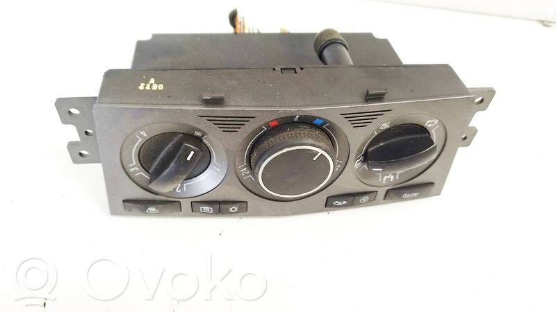 Opel Antara Climate control unit 