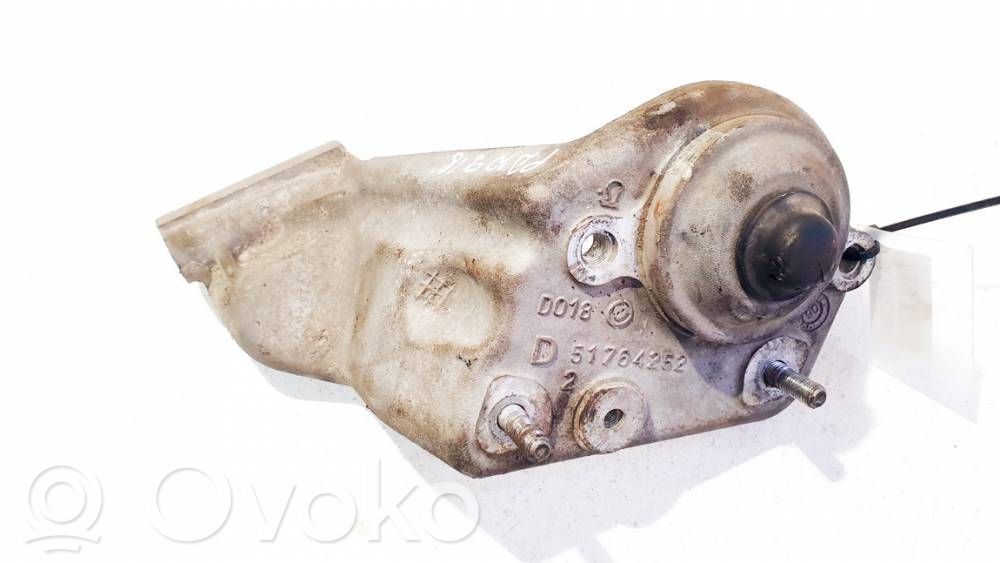 Alfa Romeo 147 Engine mounting bracket 