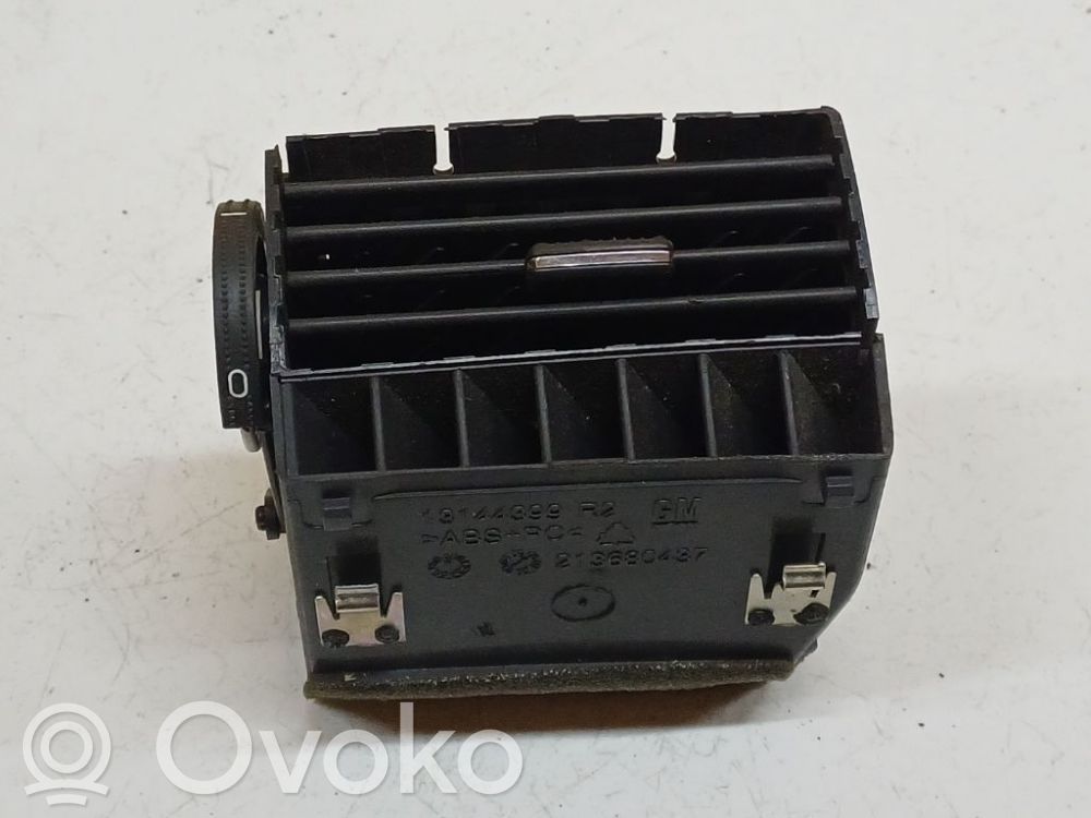 Opel Zafira B Griglia di ventilazione centrale cruscotto 