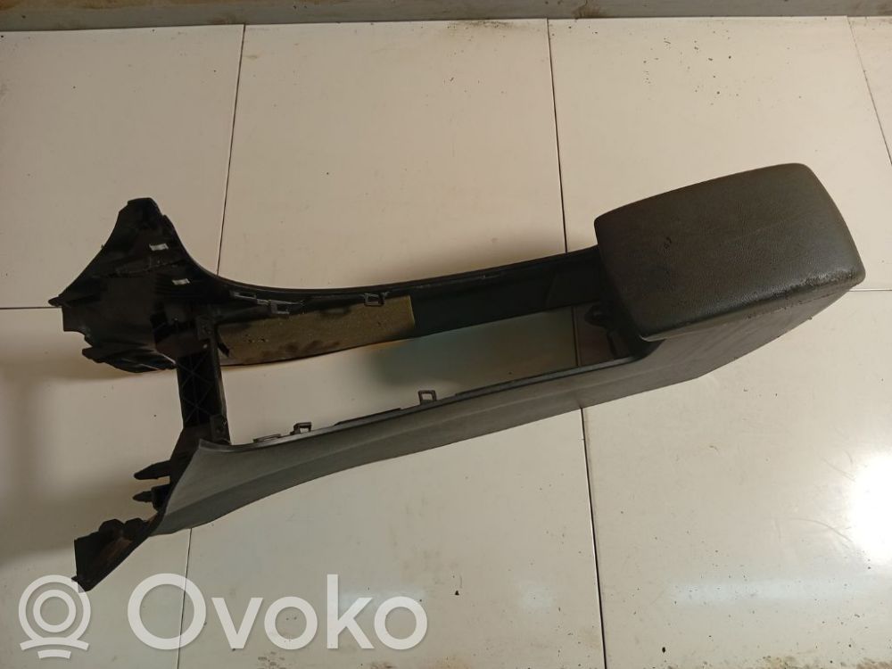 Armrest   BBM464961,BBM464961,BBM464961