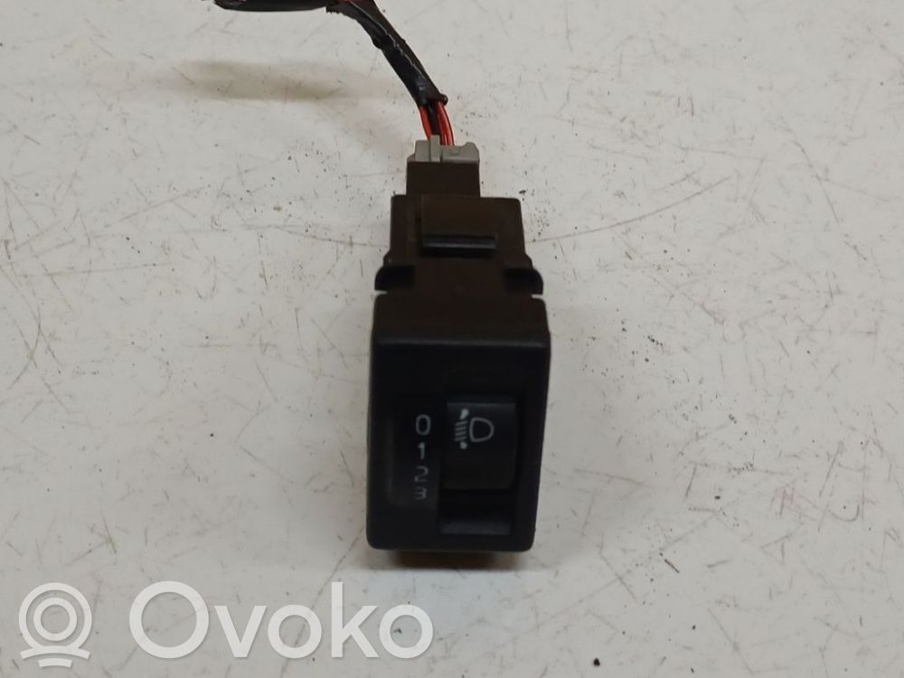 Isuzu D-Max Headlight level height control switch 
