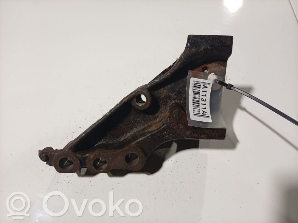 Engine mounting bracket   100SMJA0600,100SMJA0600,100SMJA0600