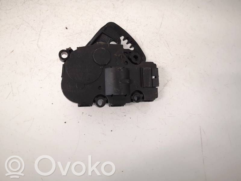 Opel Astra L Motorino attuatore aria 