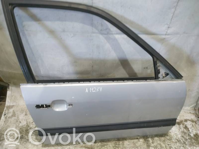 Volkswagen PASSAT B4 Portiera anteriore 