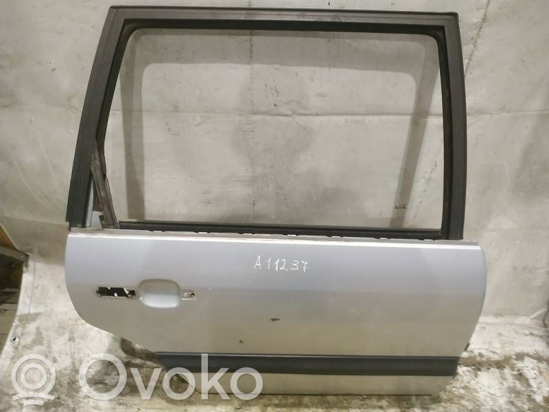 Volkswagen PASSAT B4 Portiera posteriore 
