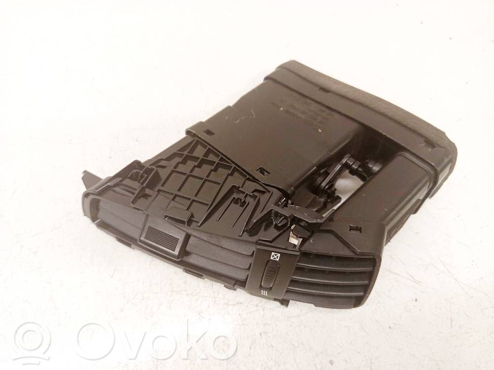 KIA Ceed Griglia di ventilazione centrale cruscotto 