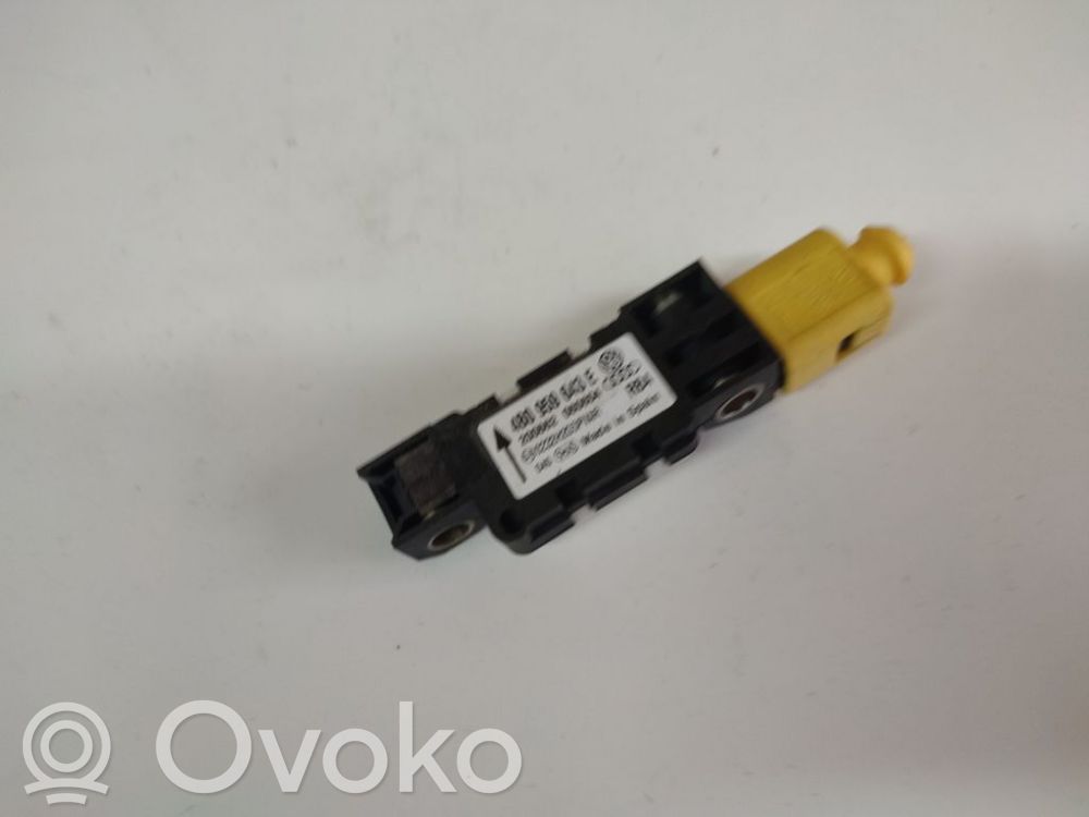 Sensor impacto/accidente para activar Airbag   4B0959643E,022S2X2C35PVAR,060604,200662,4B0959643E