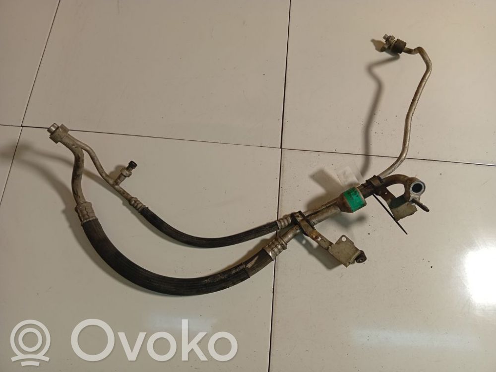 Saturn Vue Conductă/furtun aer condiționat (A/C) 
