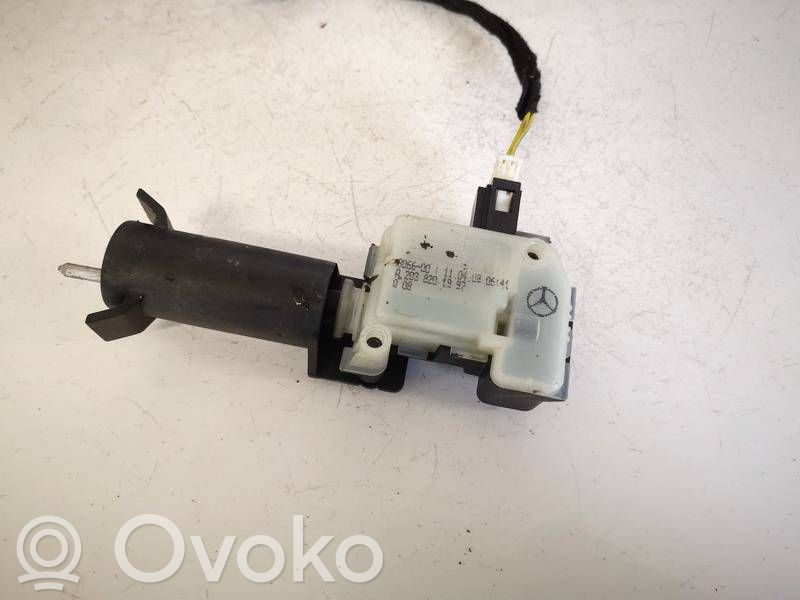 Mercedes-Benz B W245 Motor închidere centralizată 