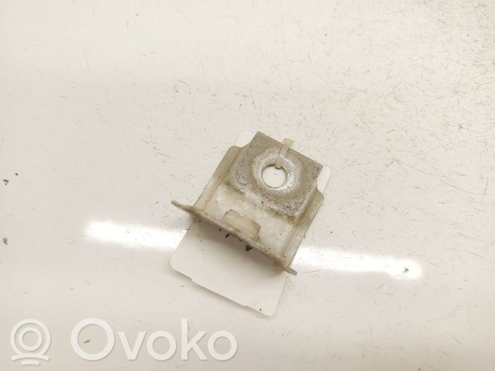 Supporto di montaggio del parafango   5G0809561,5G0809561