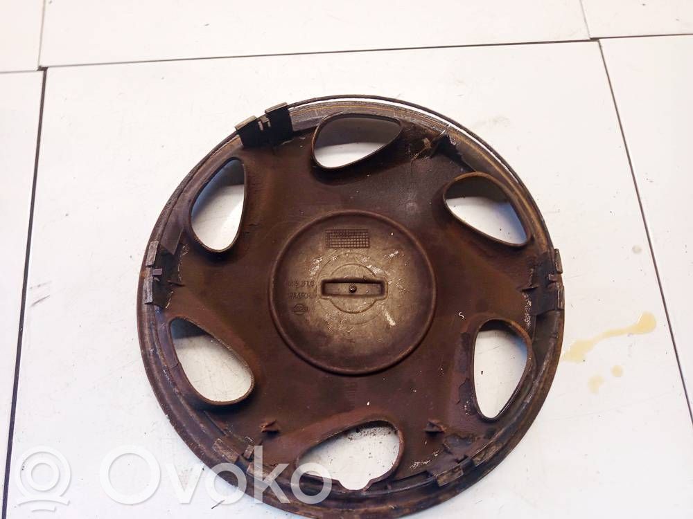 Nissan Primera R14-pölykapseli 