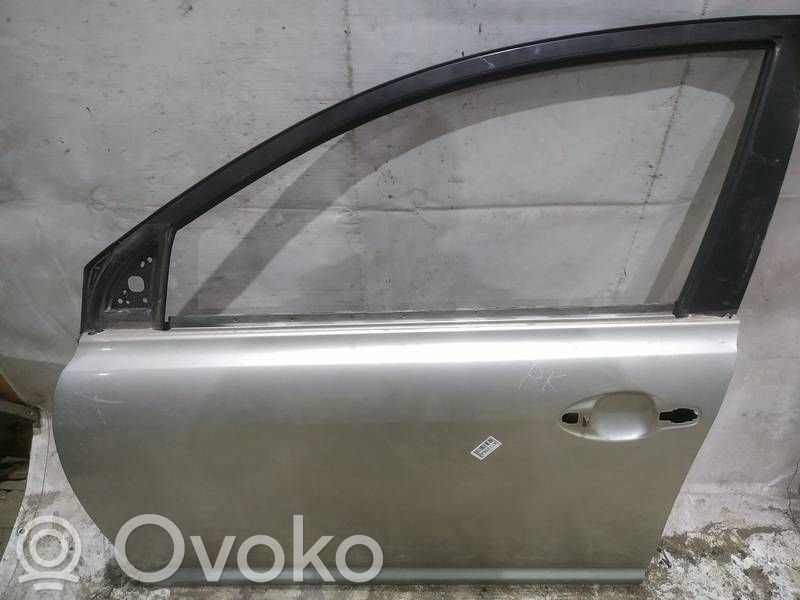 Toyota Avensis T250 Portiera anteriore 
