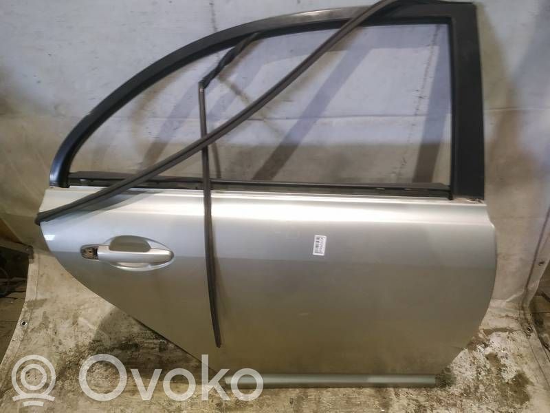Toyota Avensis T250 Ușă spate 