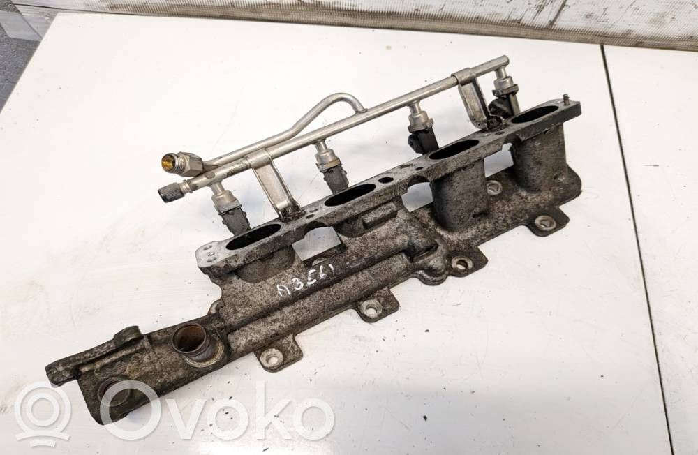 Opel Zafira A Kolektorius įsiurbimo 