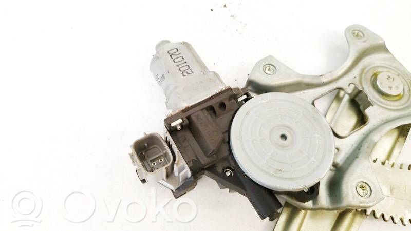 Nissan Juke I F15 Motorino alzacristalli della portiera posteriore 