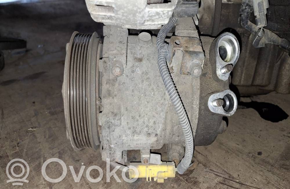 Citroen C8 Compressore aria condizionata (A/C) (pompa) 