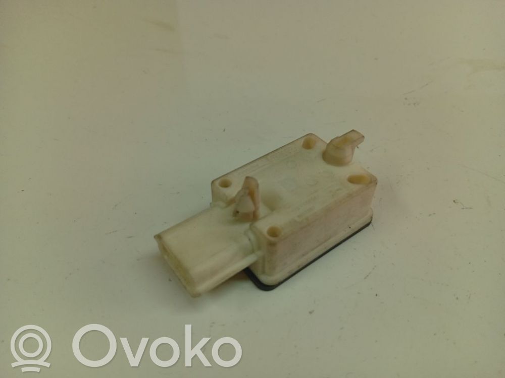 Czujnik uderzenia Airbag   09069CS100404,09069CS100404,988800002R