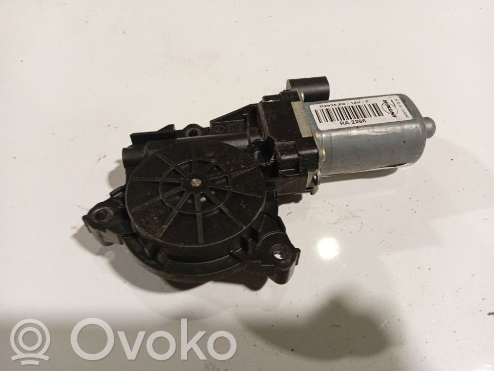 Silnik regulatora szyby drzwi przednich   02337P5,02337P5,D2935P8,RA2266