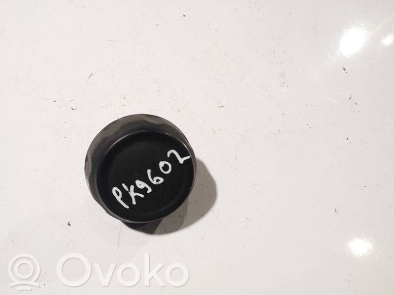 Perilla de ajuste del asiento   5211236,5211236,MP5985