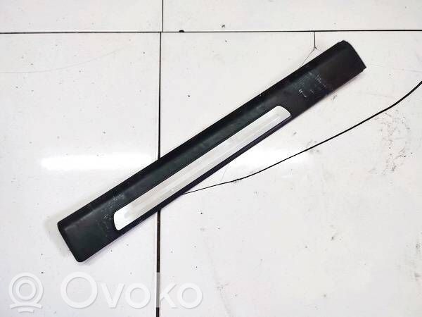 Audi A6 S6 C6 4F Copertura del rivestimento del sottoporta posteriore 