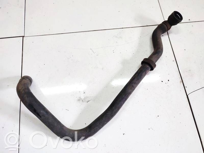Opel Insignia A Tubo flessibile del liquido di raffreddamento del motore 
