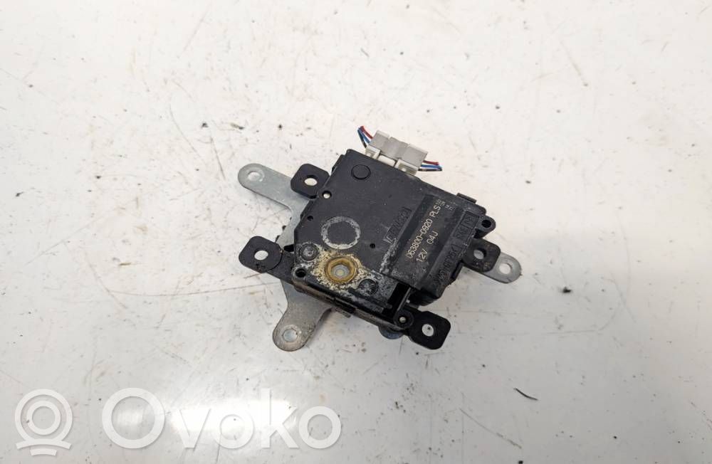 Toyota Avensis T270 Motor/actuator clapetă aer 